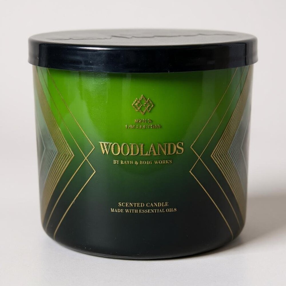 Bath & body work WOODLANDS Large 3-Wick Candle New